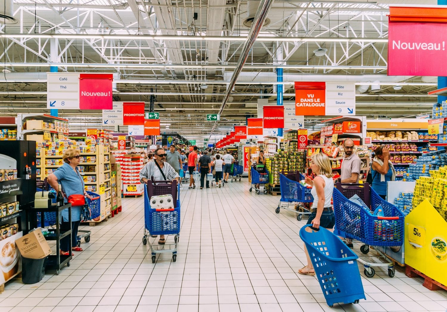 Carrefour's Fortnite world depicts the ecological supermarket of