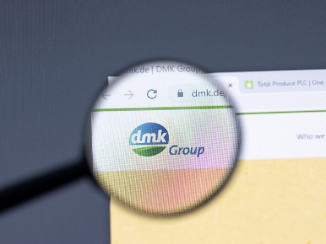 DMK corporate logo