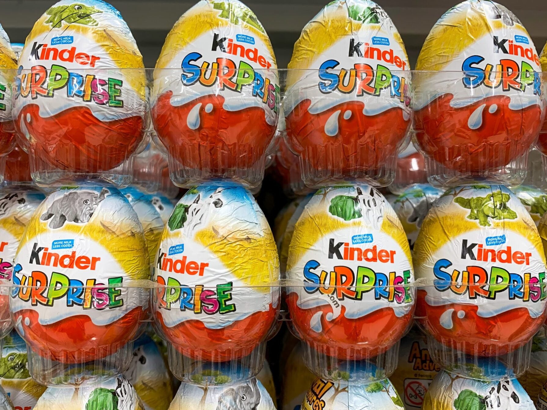 Italy – April 6, 2022: Kinder Schoko-Bons Chocolate. Kinder is a brand of  food products of Ferrero Photos