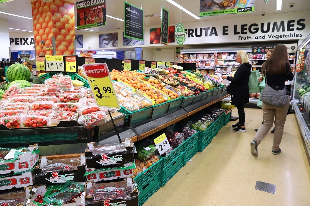 Portugal estendeu a isenção do IVA a bens alimentares “essenciais”